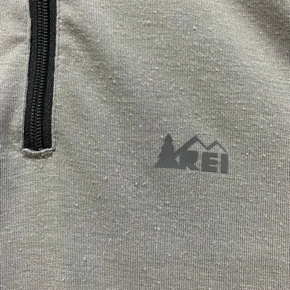 The North Face Kids Medium 10-12 Grey Long Sleeve Tech Tee 1/4 Zip Quarter - Picture 3 of 6